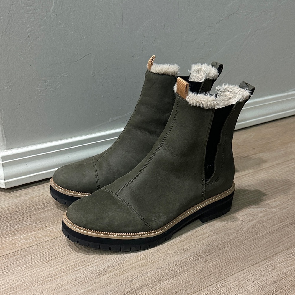 Toms Green Fur-Lined Boots